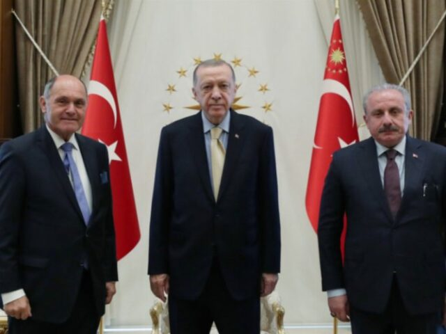 Cumhurbaşkanı Recep Tayyip Erdoğan, Avusturya Meclis Başkanı Wolfgang Sobotka’yı kabul etti.