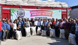Mersin’de üreticiye belediye desteği