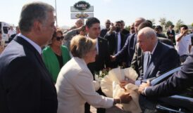 MHP Kayseri KAÇEP liderini güllerle karşıladı