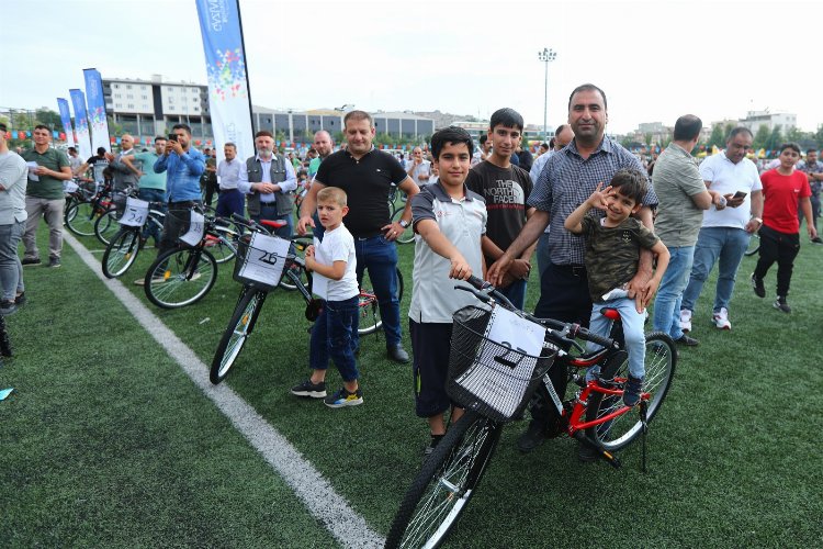 Gaziantep’te bakkal esnafına 3 bin sepetli bisiklet